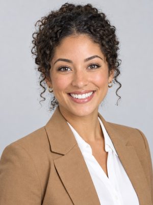 Ava Thompson photo